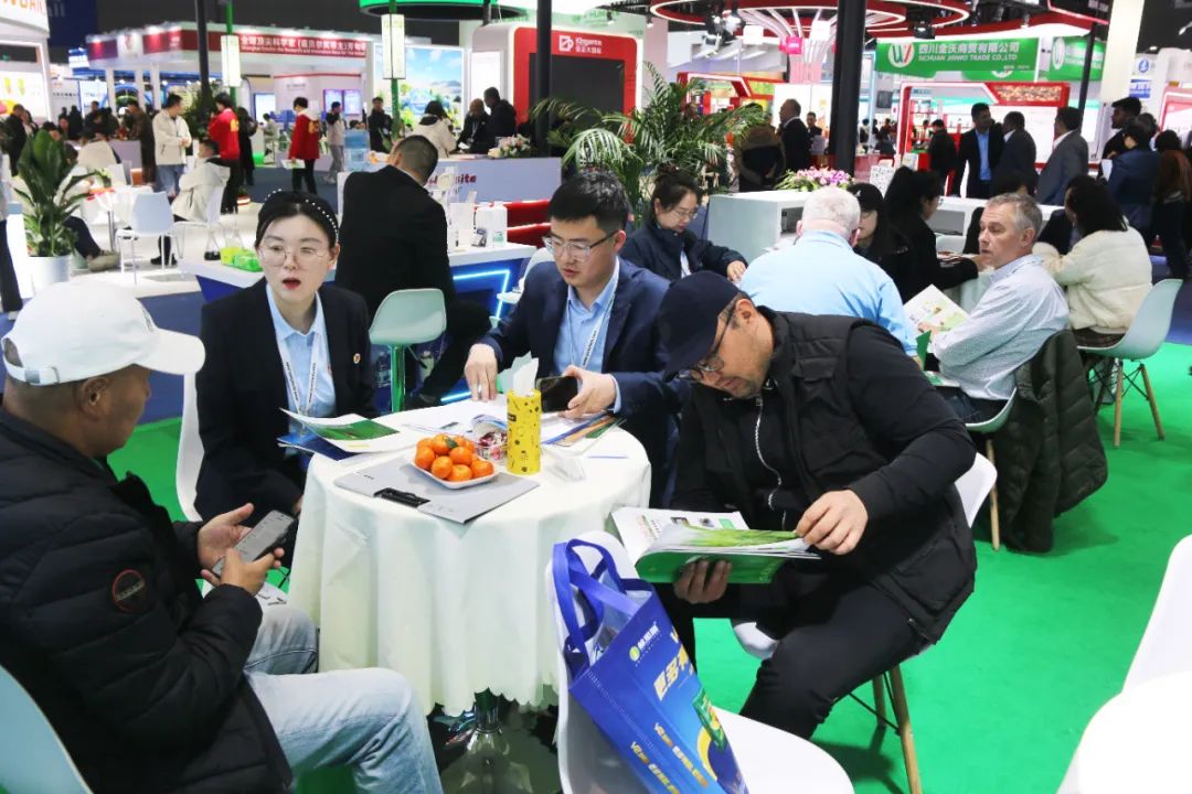 金牌贊助企業(yè)海大生物全新亮相上海CAC國際農(nóng)化展，以科技實力獻禮25周年